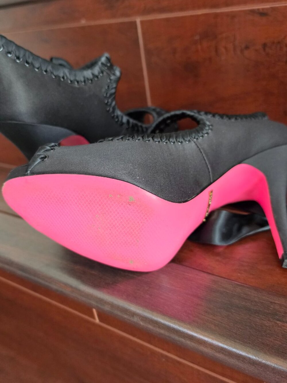 Vintage Peep Toe Pumps - Picture 4 of 4